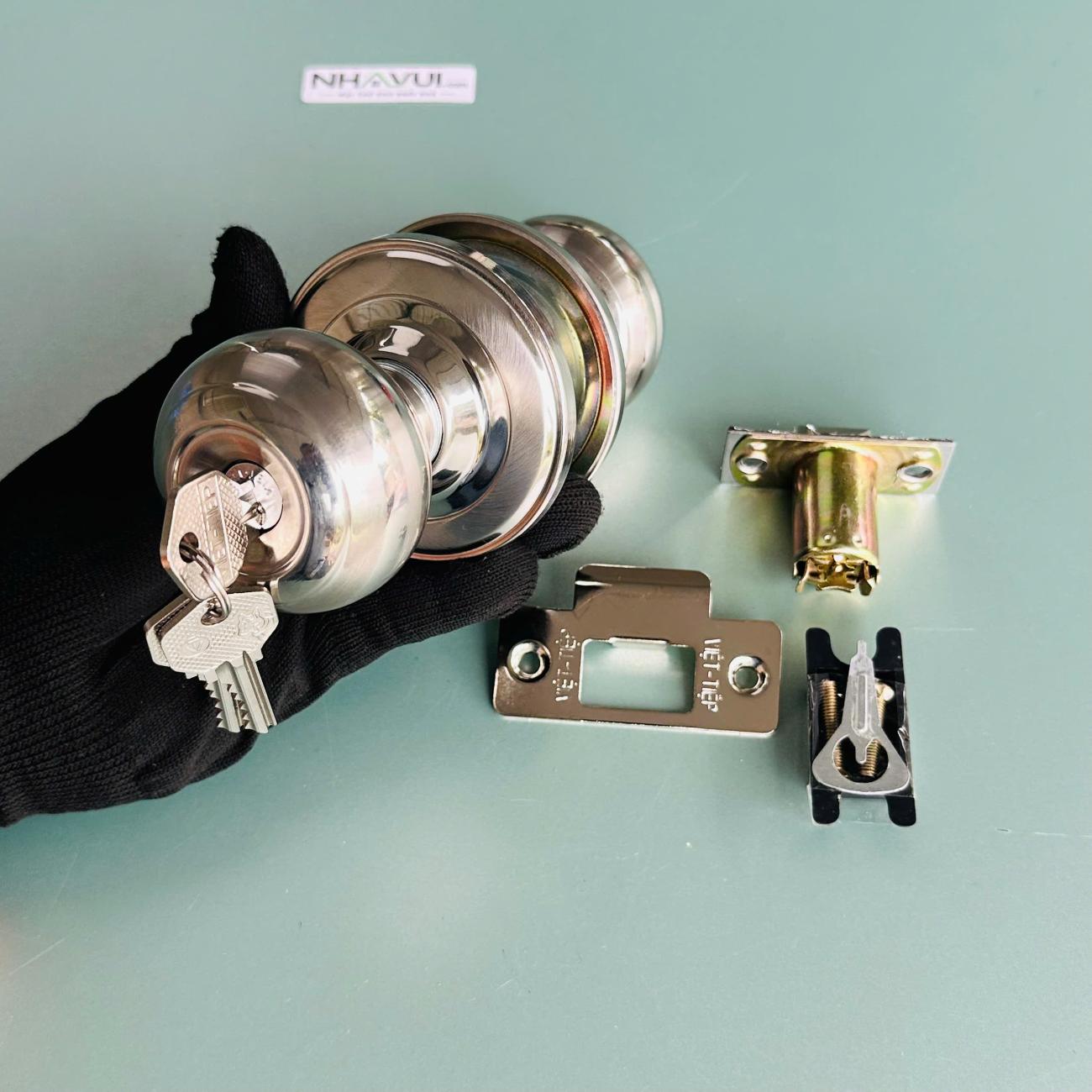 Khóa tay nắm tròn inox Việt Tiệp 04207